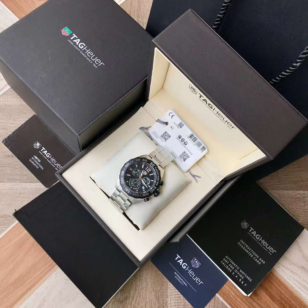 Tag Heuer Formula 1 CAZ1010.BA0842 Watch 43mm Swiss Original movimento