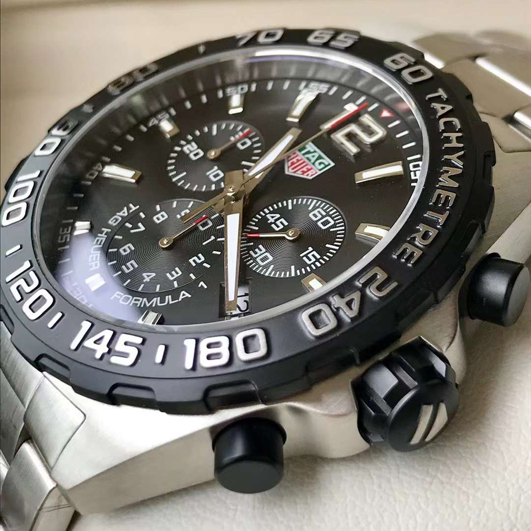 Tag Heuer Formula 1 CAZ1010.BA0842 Watch 43mm Swiss Original movimento