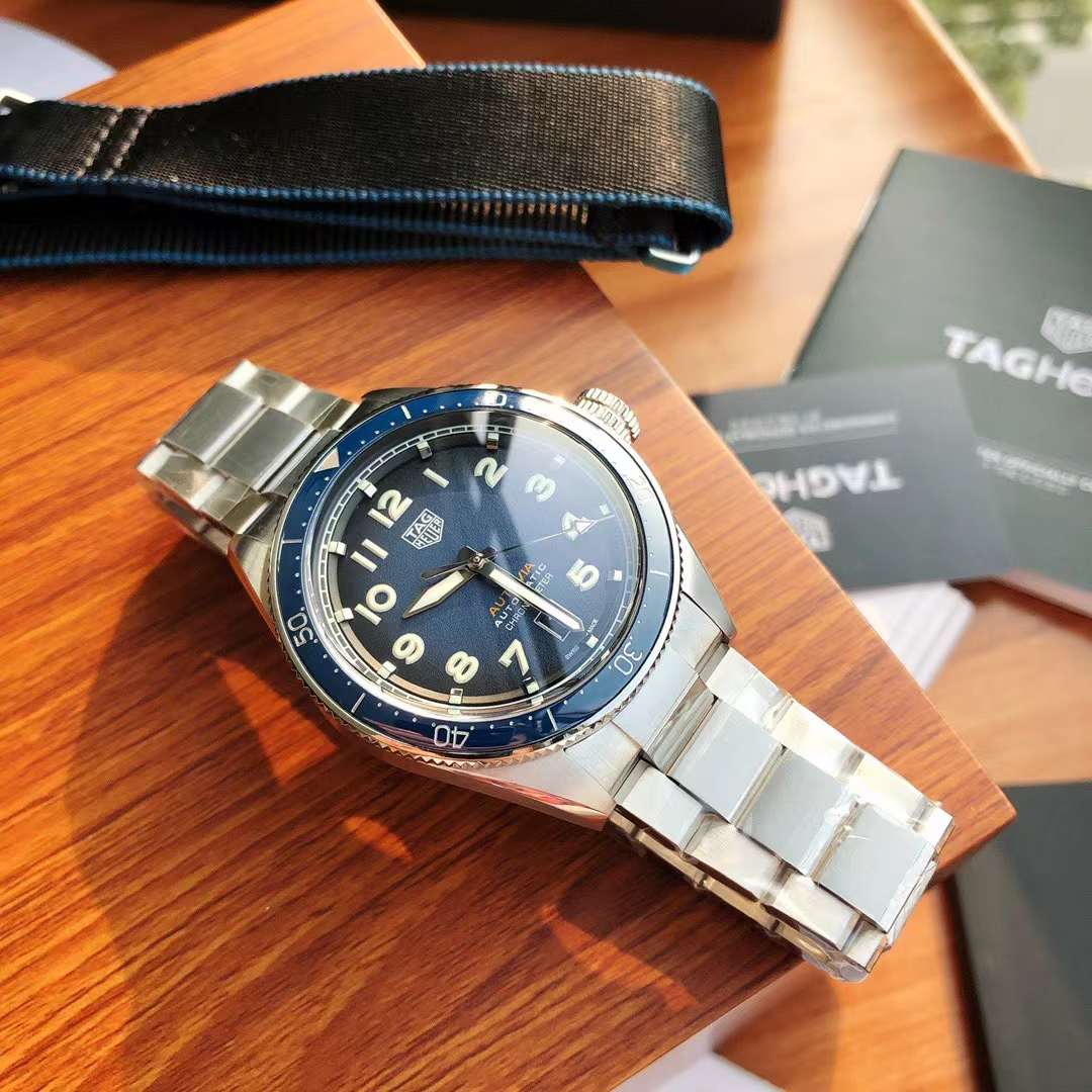 Tag Heuer Autavia WBE5116.EB0173 Calibre 5 Blue dial Swiss Original movimento