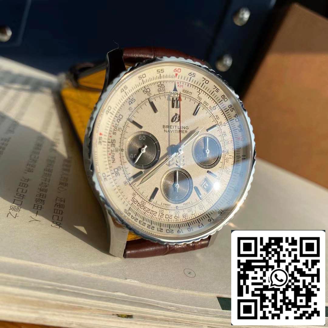 Relógio Breitling Navitimer 1 B01 Cronógrafo 46 Mostrador Branco Masculino - Movimento Original Suíço