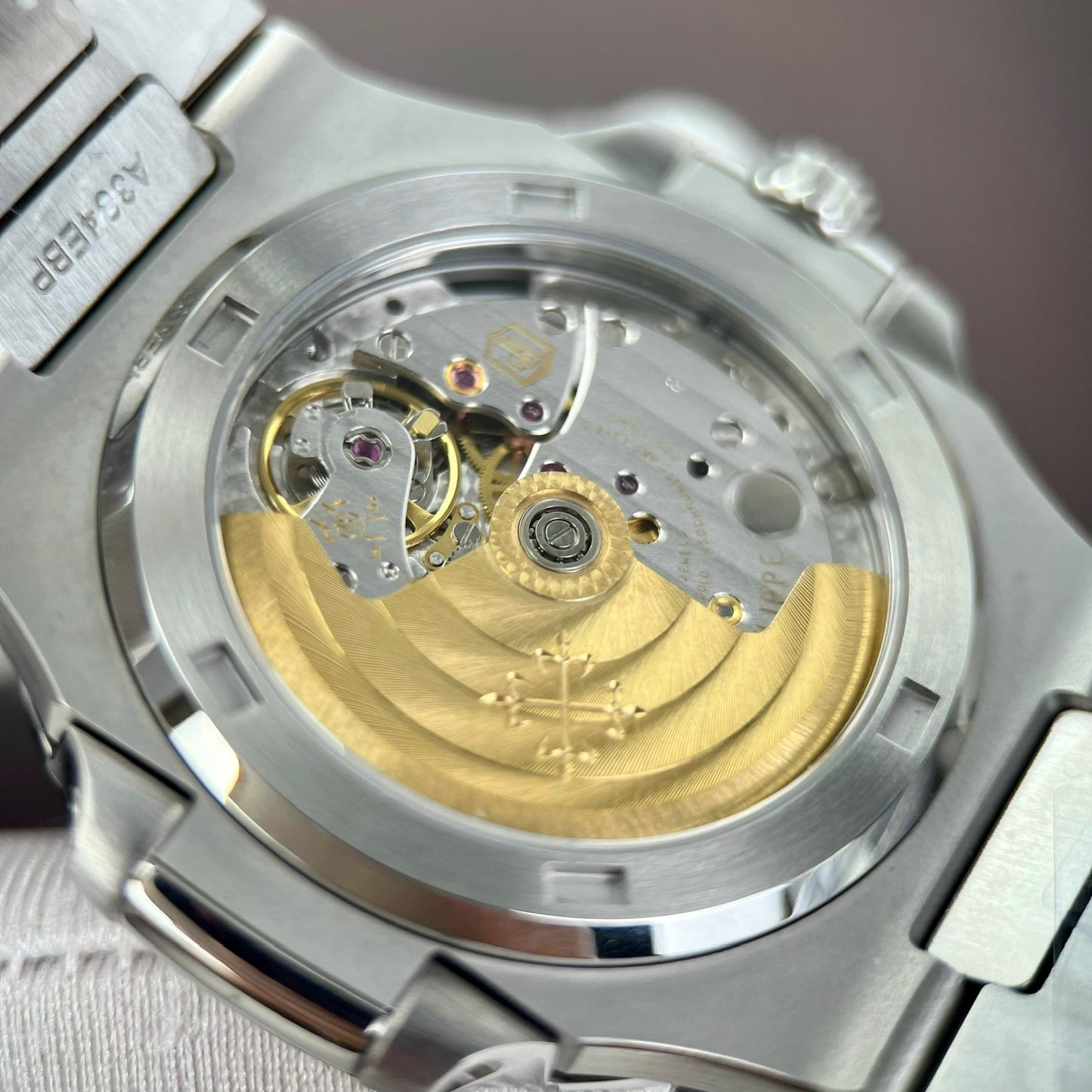 Patek Philippe Nautilus 5711/112P-001Best 1:1 Edition PPF Fabbrica custom Ruby Stone