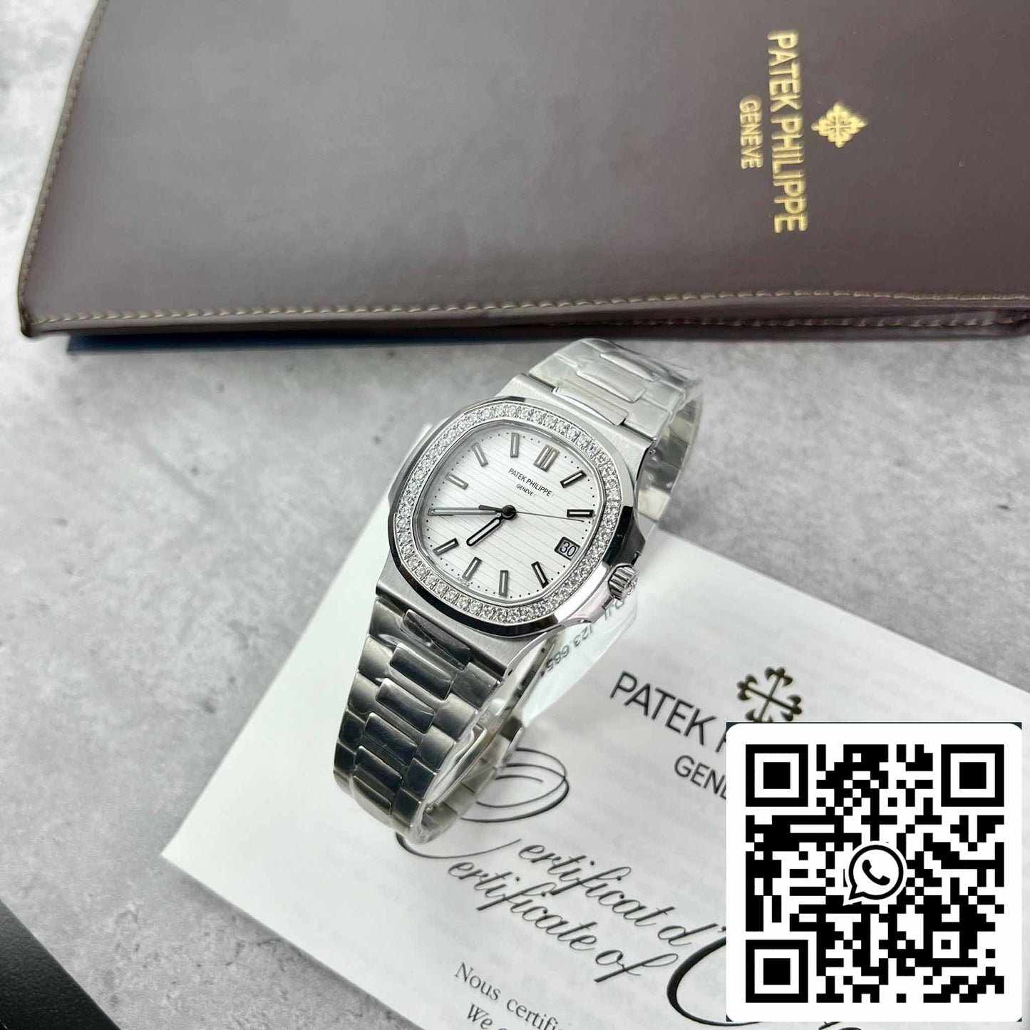 Patek Philippe Nautilus 5711/1A-011 Best 1:1 Edition PPF Fabbrica custom Diamonds Moissanite