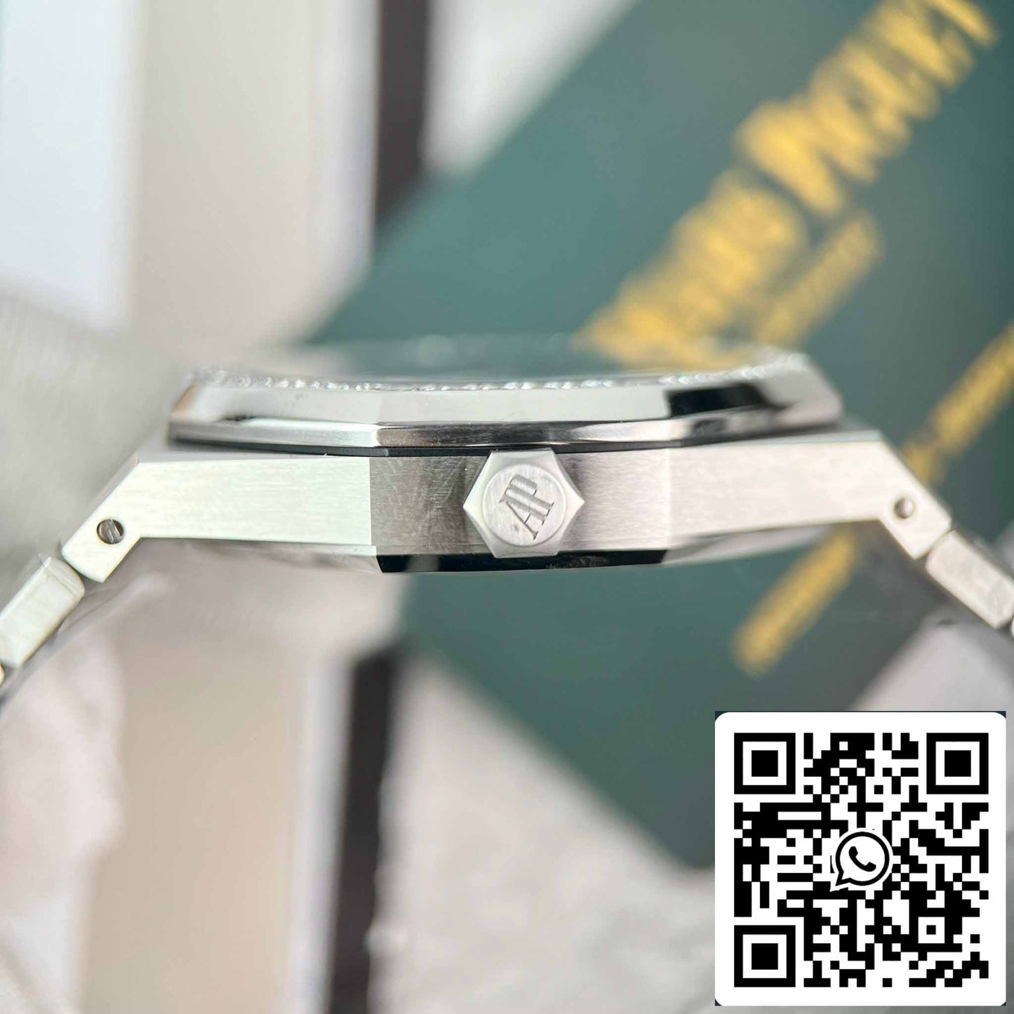 replica Audemars Piguet Royal Oak 15400ST.OO.1220ST.01 Custom Moissanite Diamonds