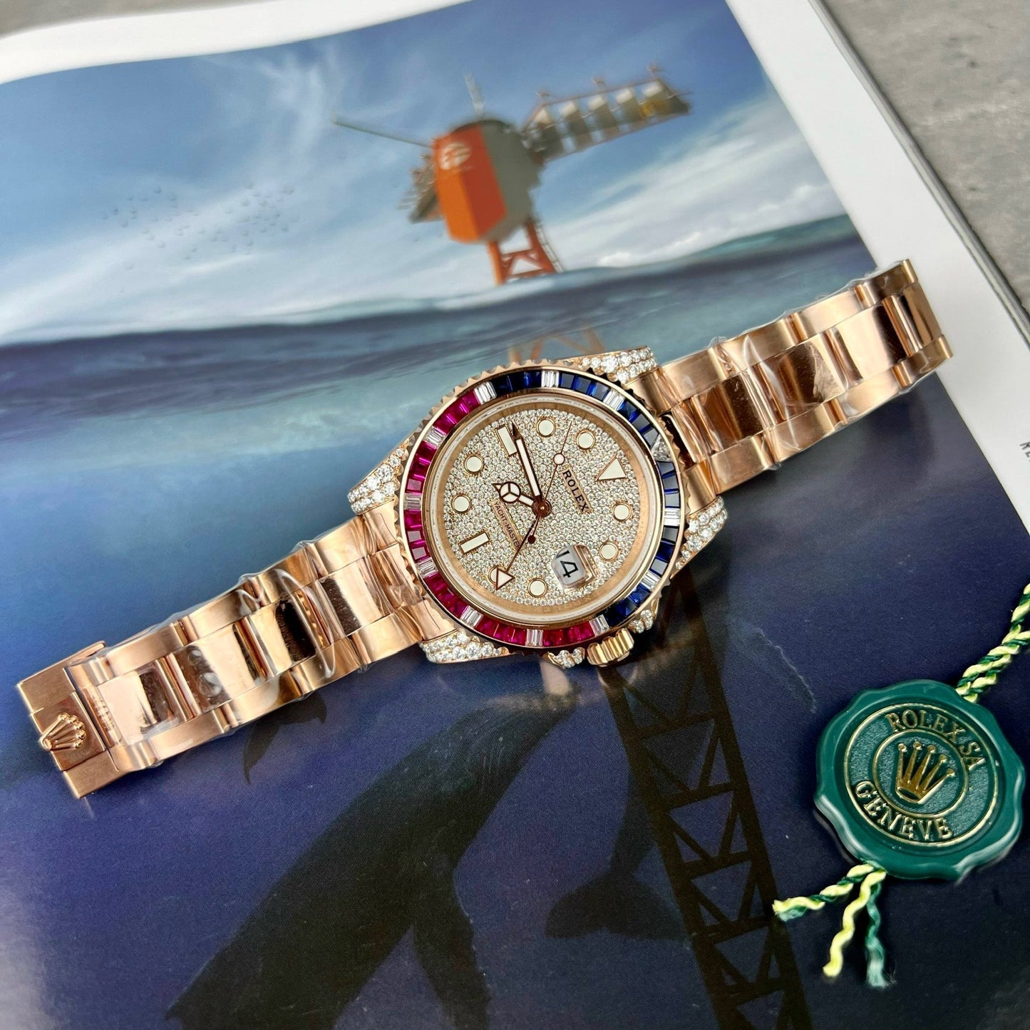 Rolex GMT-Master II 126755 SARU-DIAO Best 1:1 Edizione Ruby Stone and Moissanite 18k Oro