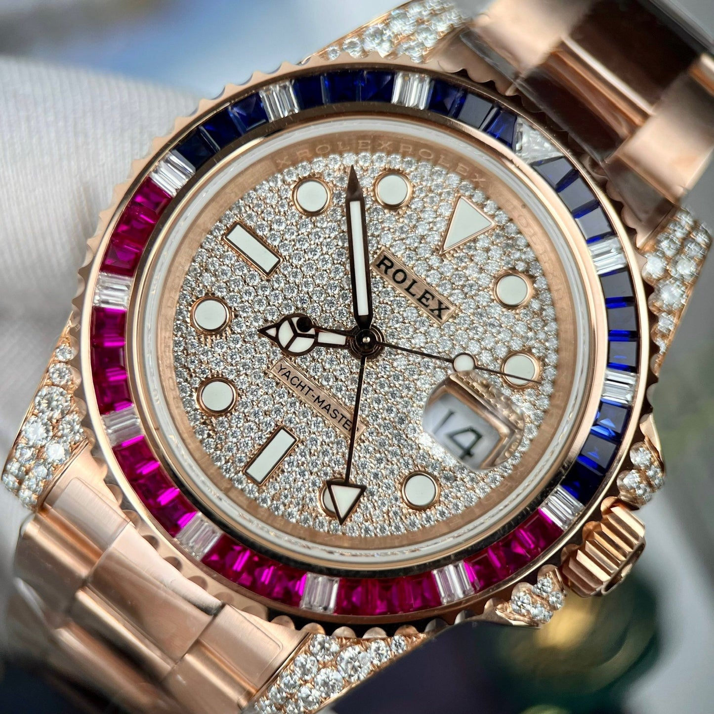 Rolex GMT-Master II 126755 SARU-DIAO Best 1:1 Edizione Ruby Stone and Moissanite 18k Oro