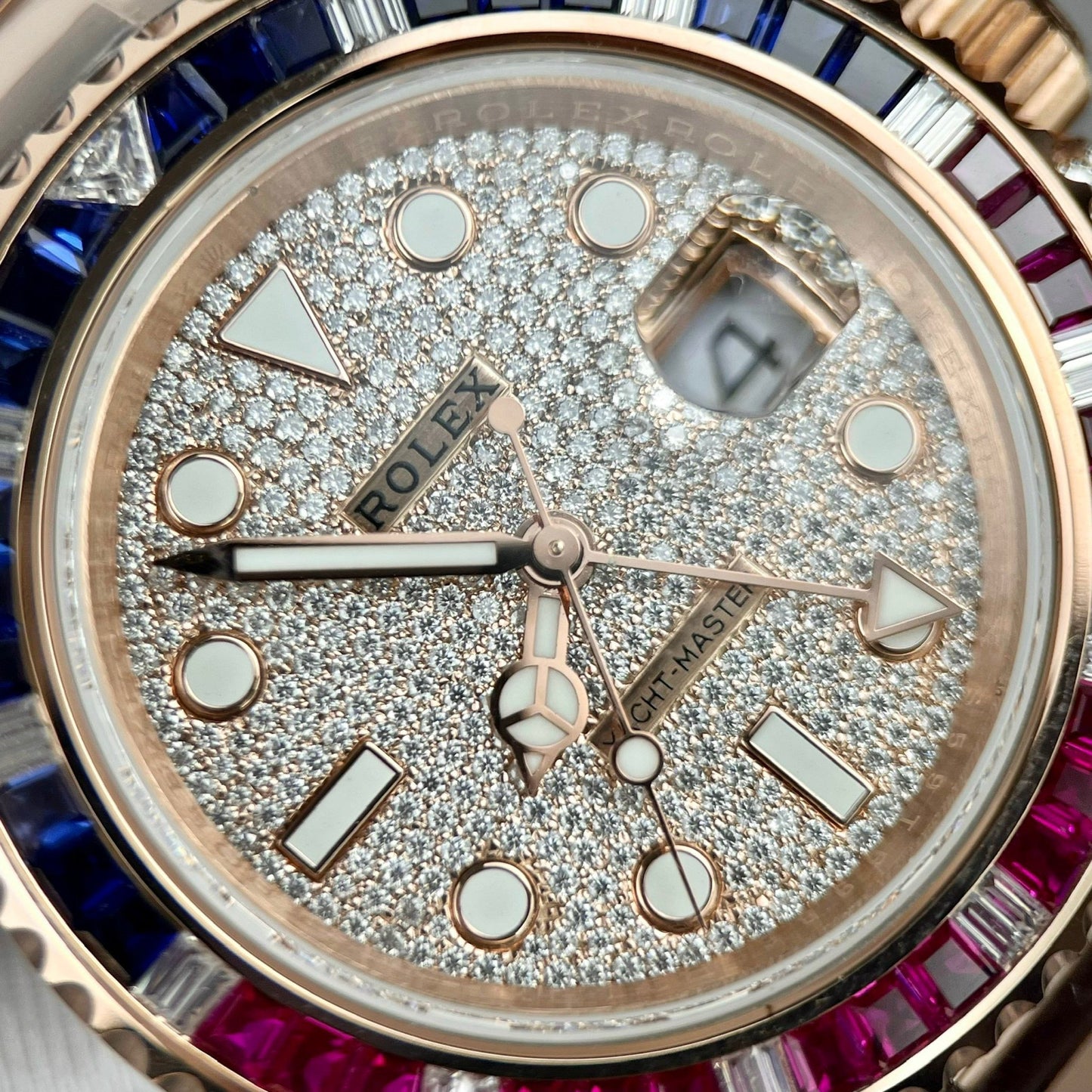 Rolex GMT-Master II 126755 SARU-DIAO Best 1:1 Edizione Ruby Stone and Moissanite 18k Oro