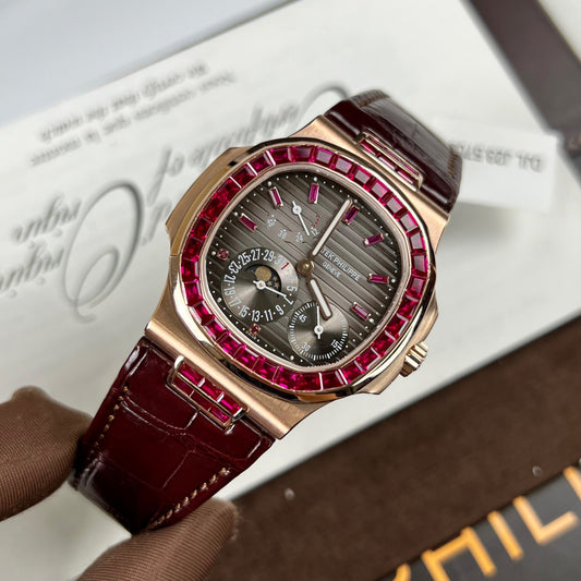 Patek Philippe Nautilus 5712 18k rose gold 1:1 best Edition PPF Fabbrica custom Ruby Stone