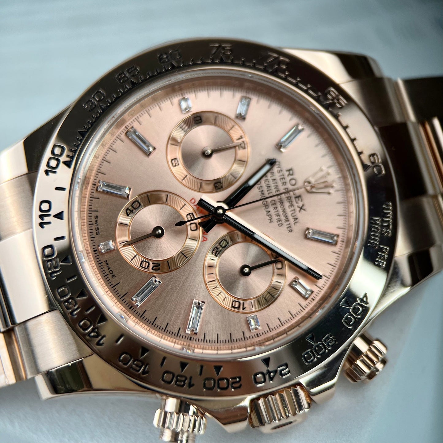 replica Rolex Cosmograph Daytona 40mm Everose Oro 116505 1:1 edizione migliore BTF