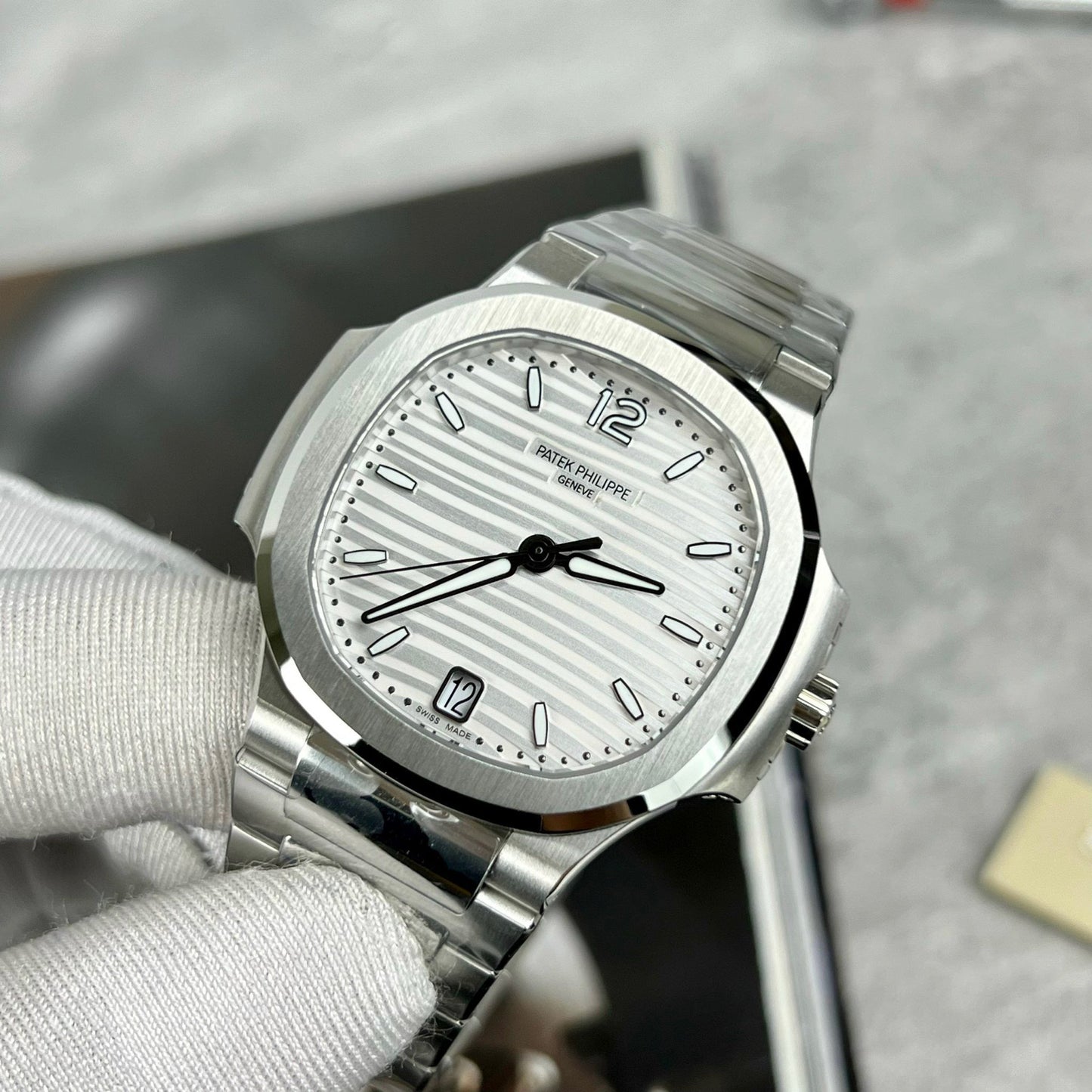 Patek Philippe Nautilus Ladies 7118/1A-010 3K Fabbrica 1:1 edizione migliore Swiss ETA324