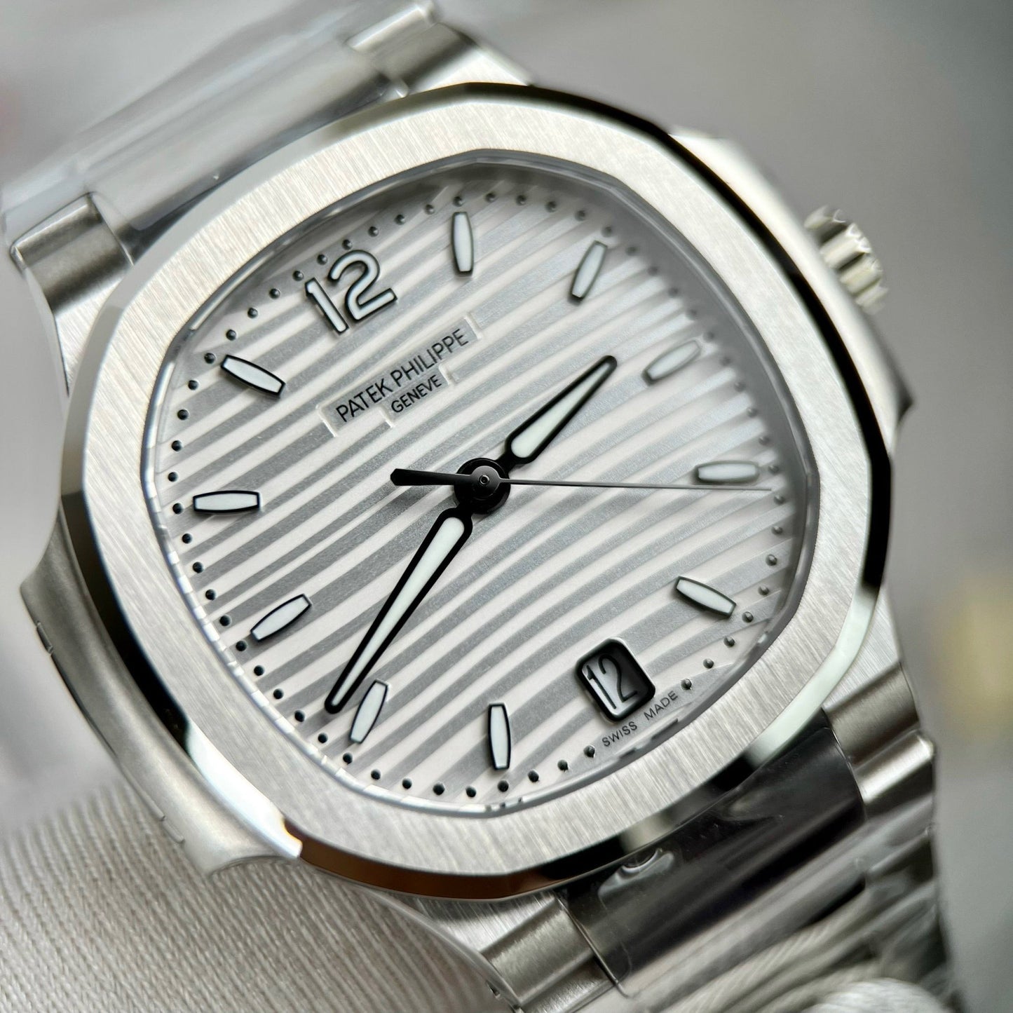 Patek Philippe Nautilus Ladies 7118/1A-010 3K Fabbrica 1:1 edizione migliore Swiss ETA324