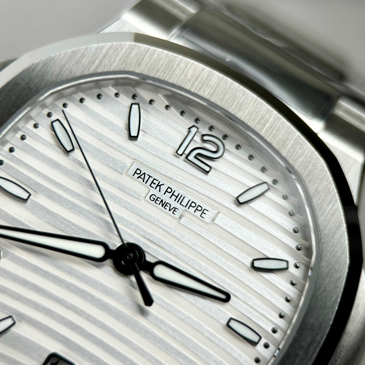 Patek Philippe Nautilus Ladies 7118/1A-010 3K Fabbrica 1:1 edizione migliore Swiss ETA324