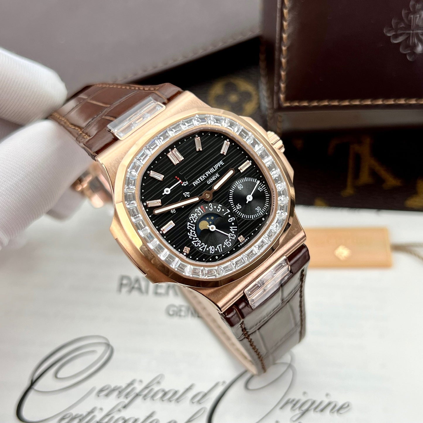 Patek Philippe Nautilus 5724R-001 GR Fabbrica 1:1 edizione migliore quadrante nero Rosa Oro e pedra
