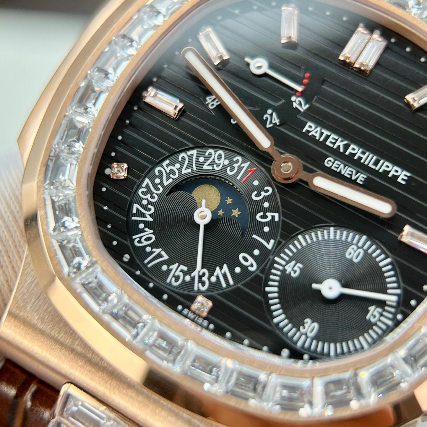 Patek Philippe Nautilus 5724R-001 GR Fabbrica 1:1 edizione migliore quadrante nero Rosa Oro e pedra