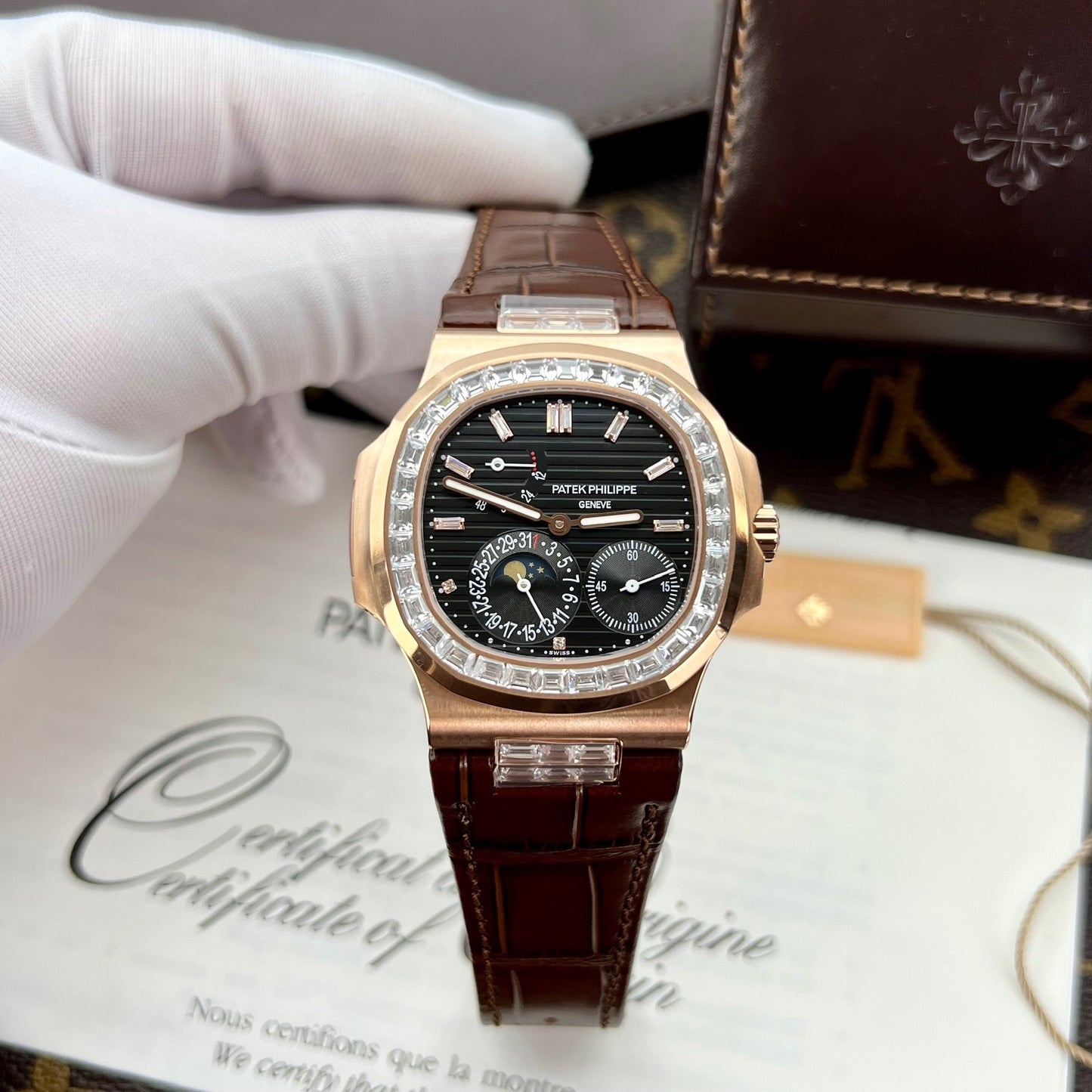 Patek Philippe Nautilus 5724R-001 GR Fabbrica 1:1 edizione migliore quadrante nero Rosa Oro e pedra