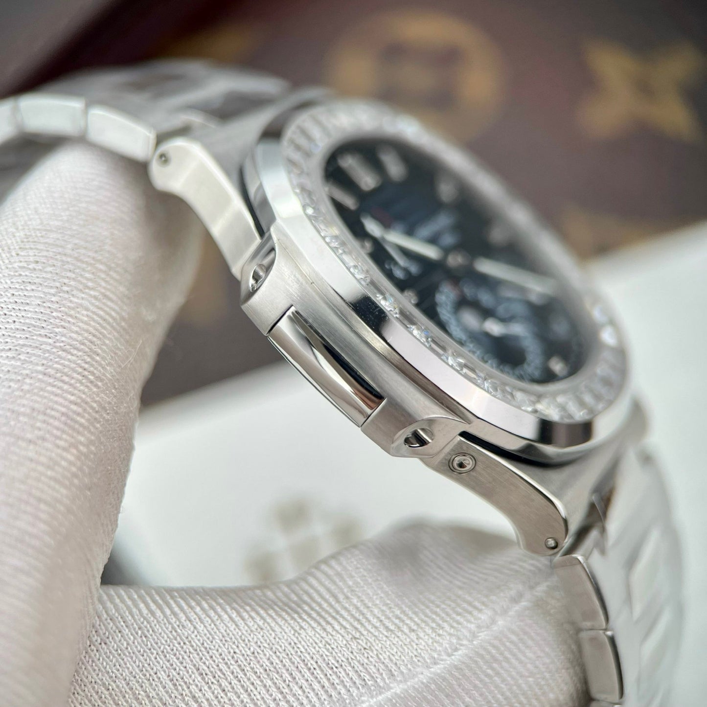 Patek Philippe Nautilus 5712/1R-001 1:1 edizione migliore GR Fabbrica quadrante blu and Stone