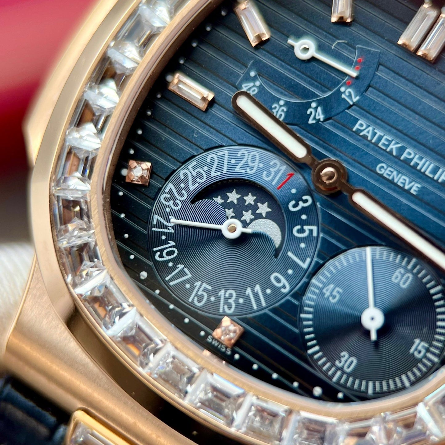 Patek Philippe Nautilus 5724R  1:1 edizione migliore quadrante blu custom 18k and moissanite