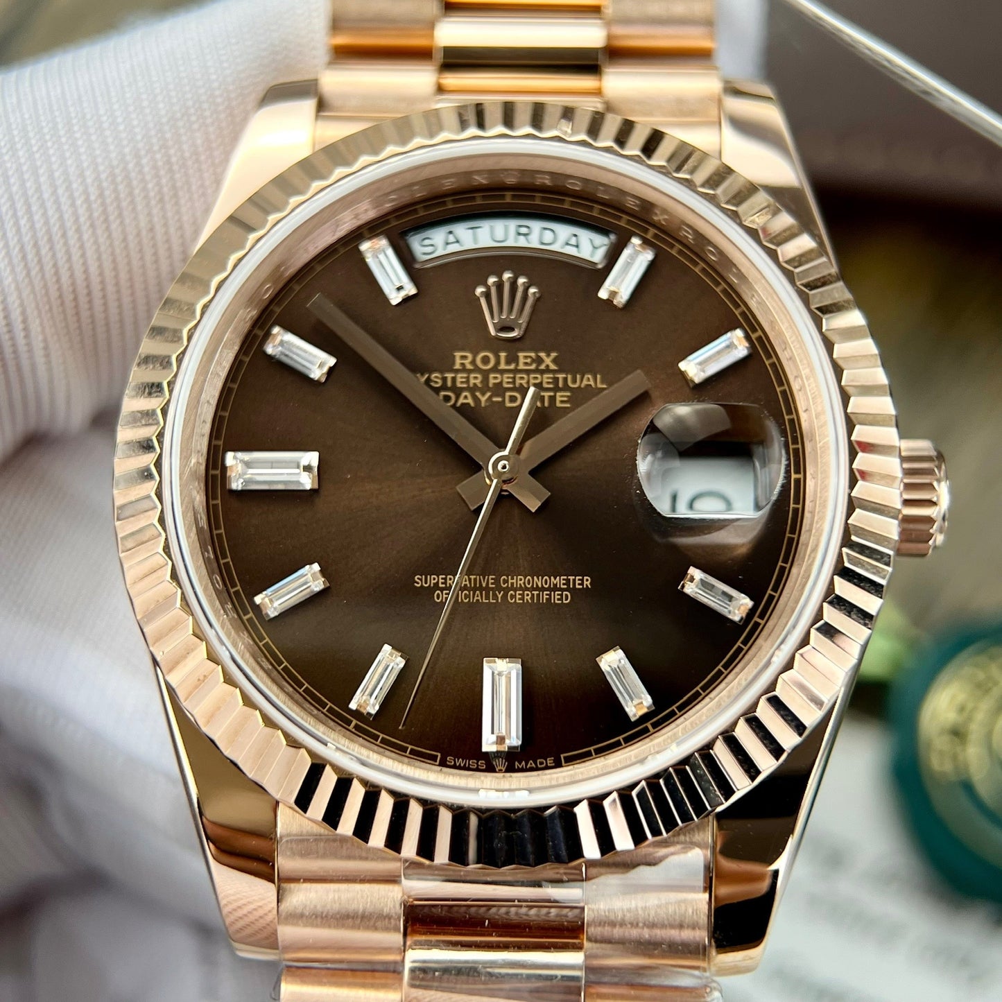 Rolex Day Date M228235-0003 18k Oro plated 1:1 edizione migliore GM Fabbrica V2 Chocolate quadrante Counterweight Versione