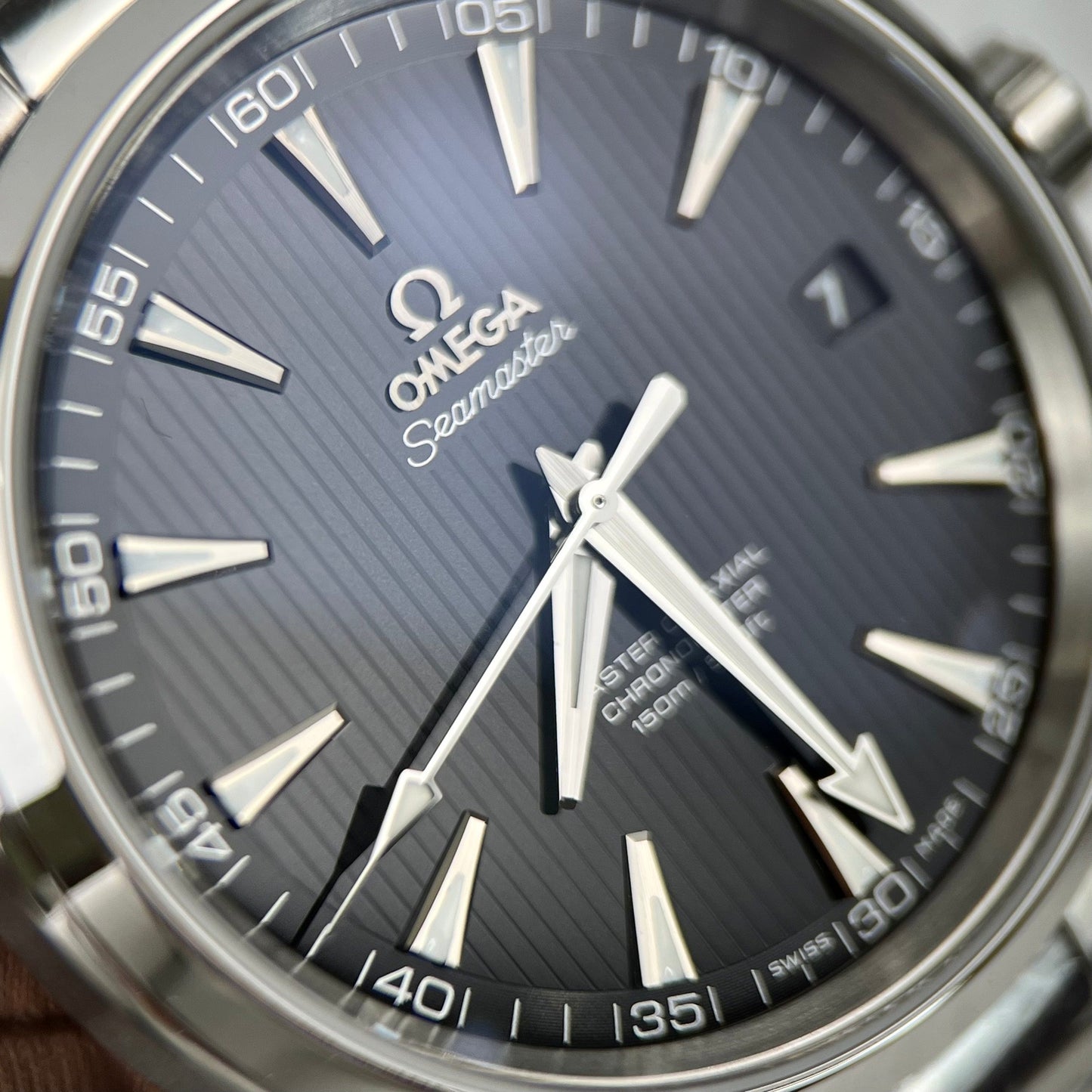 Omega Seamaster 220.10.41.21.01.001 1:1 edizione migliore VS Fabbrica quadrante nero versão mais recente