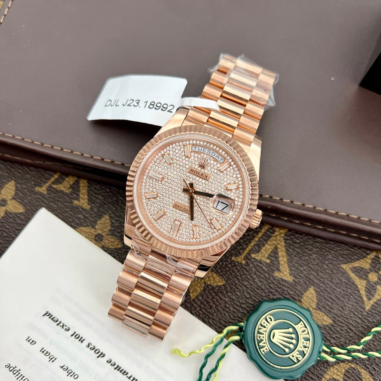 Rolex Day Date m228235-0036 custom 18k Everose Oro 1:1 edizione migliore GM Fabbrica Moissanite quadrante