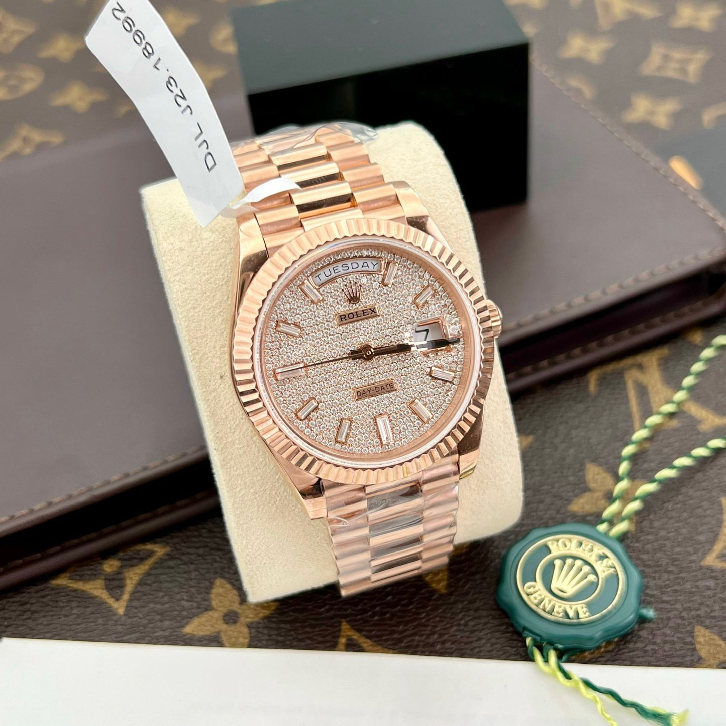 Rolex Day Date m228235-0036 custom 18k Everose Oro 1:1 edizione migliore GM Fabbrica Moissanite quadrante