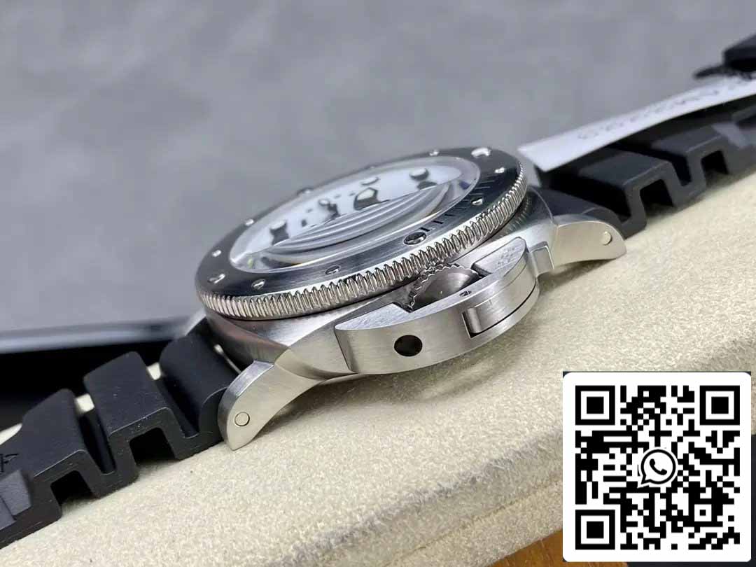 Panerai Luminor Submersible Bianco Pam02223   VS Fabbrica 1:1 edizione migliore