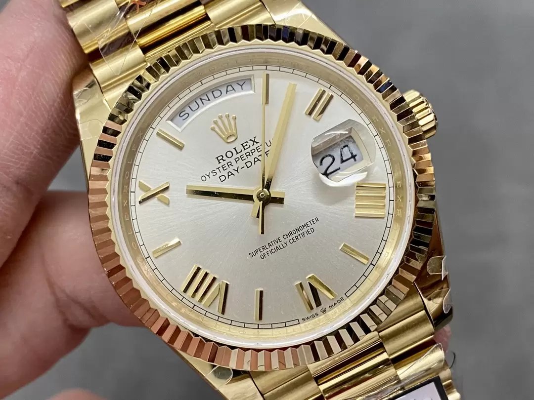 Rolex Day Date 40 m228238-0042  Silver Dial 1:1 Best Edition Counterweight Version 183 Gram QF Fabbrica