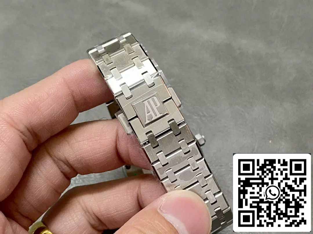 Audemars Piguet 67651 Quartz 33mm 1:1 Best Edition ZF Fabbrica Black Dial Silver Case