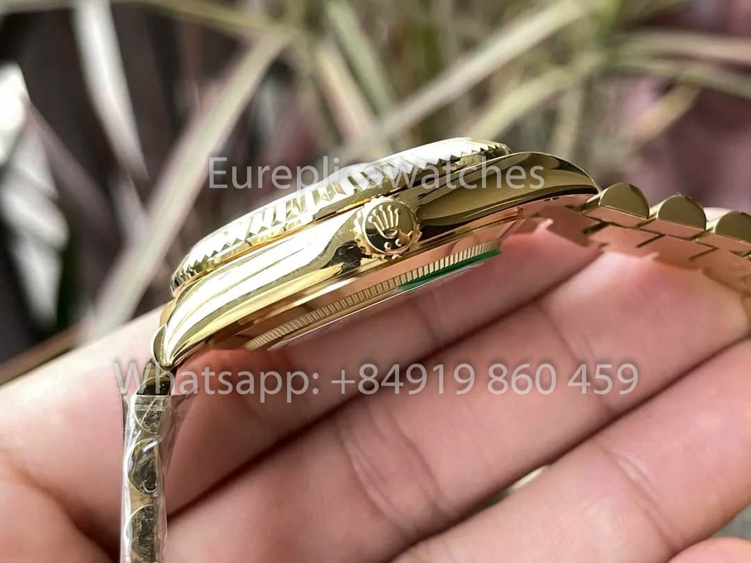Rolex Yellow Gold Day Date 40 228238-0005 Sundust Dial  1:1 Best Clone KF Fabbrica 215 Gram