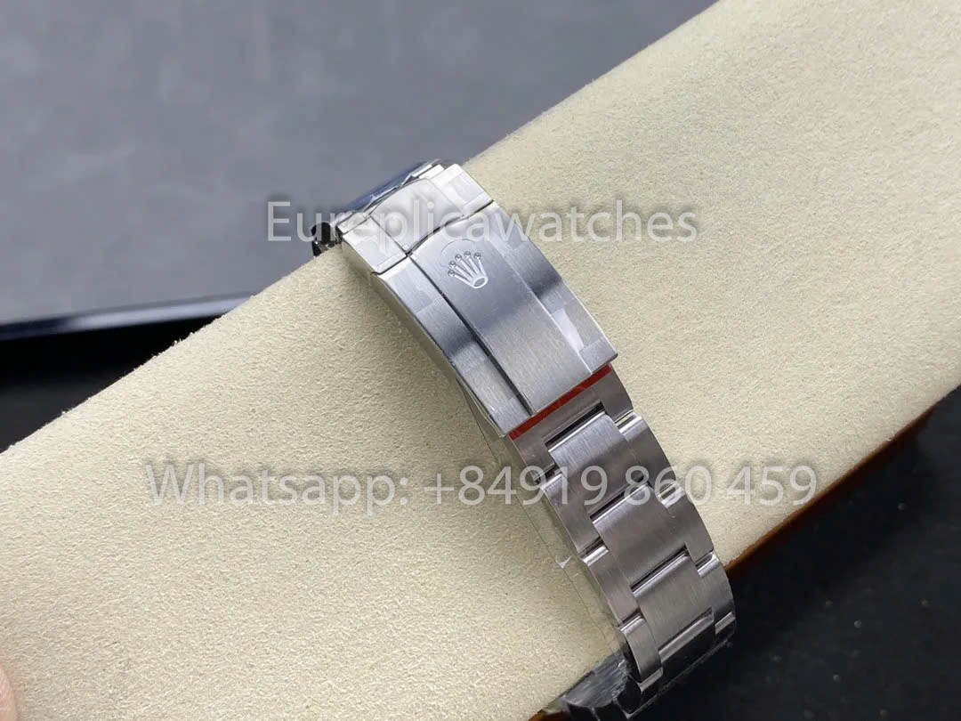 Rolex Oyster Perpetual M124300-0007 41MM 1:1 Mejor clon VS Fabbrica Red quadrante