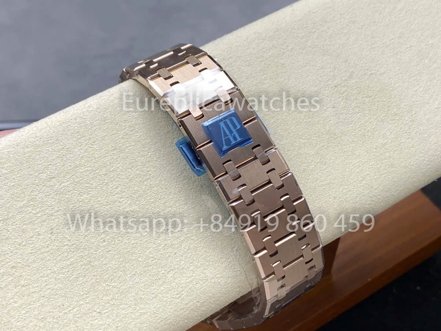 Audemars Piguet Royal Oak 26240OR.OO.1320OR.06 APS Fabbrica 1:1 Best Clone