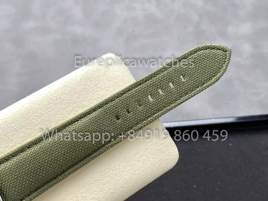 Breitling Avenger Automatic GMT 44 BLS Fabbrica 1:1 Best Clone quadrante verde Velcro cinturino