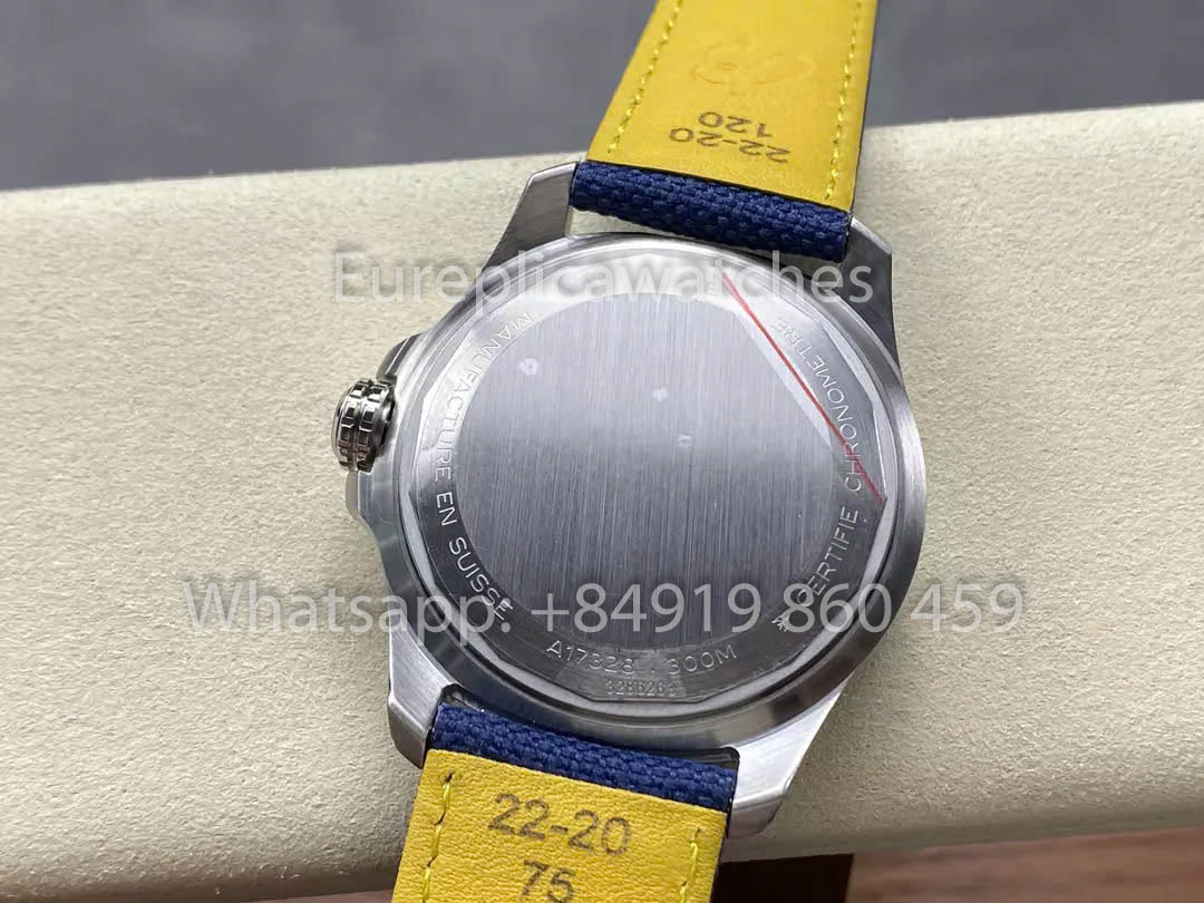 Breitling Avenger Automatic GMT 44 BLS Fabbrica 1:1 Best Clone quadrante blu