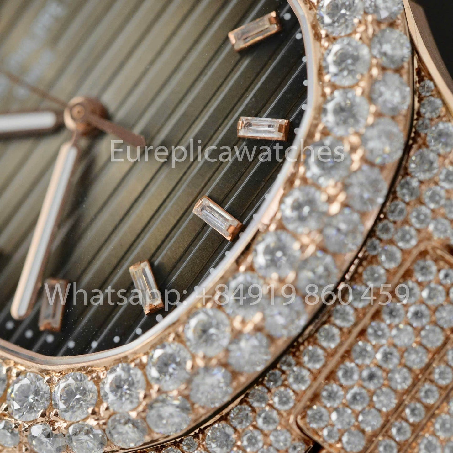 Patek Philippe Nautilus 5711 Full Iced Out - 1:1 Best Clone quadrante verde