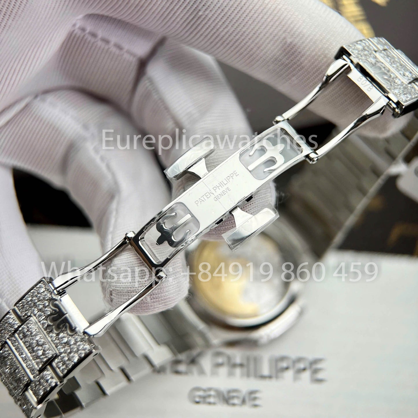 Patek Philippe Nautilus 7118/1450G-001 Full Iced Out - 1:1 Best Clone Custom Watch