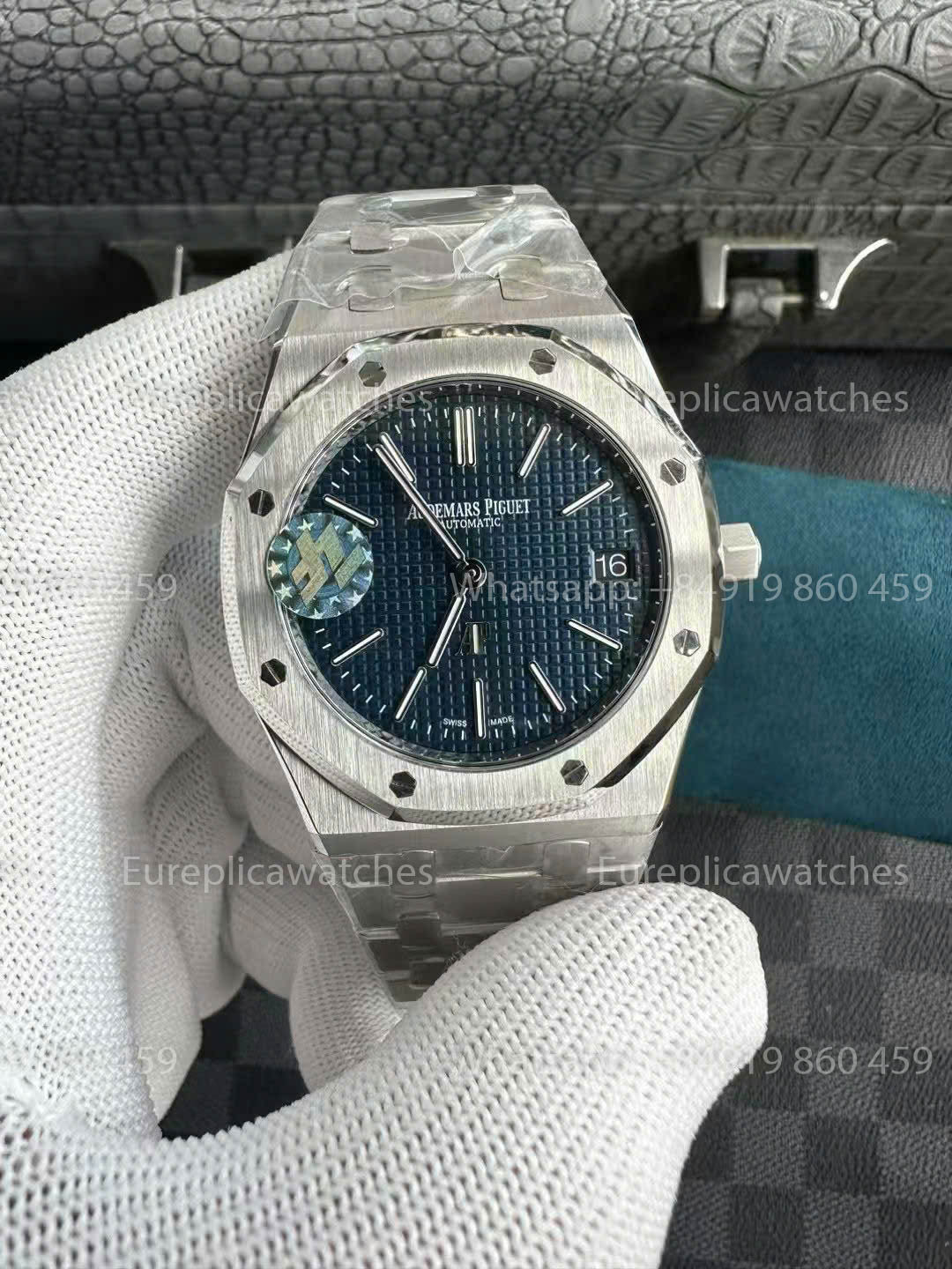 Audemars Piguet Royal Oak 15202IP.OO.1240IP.01 1:1 Best Clone ZF Fabbrica Smoked Blue Dial