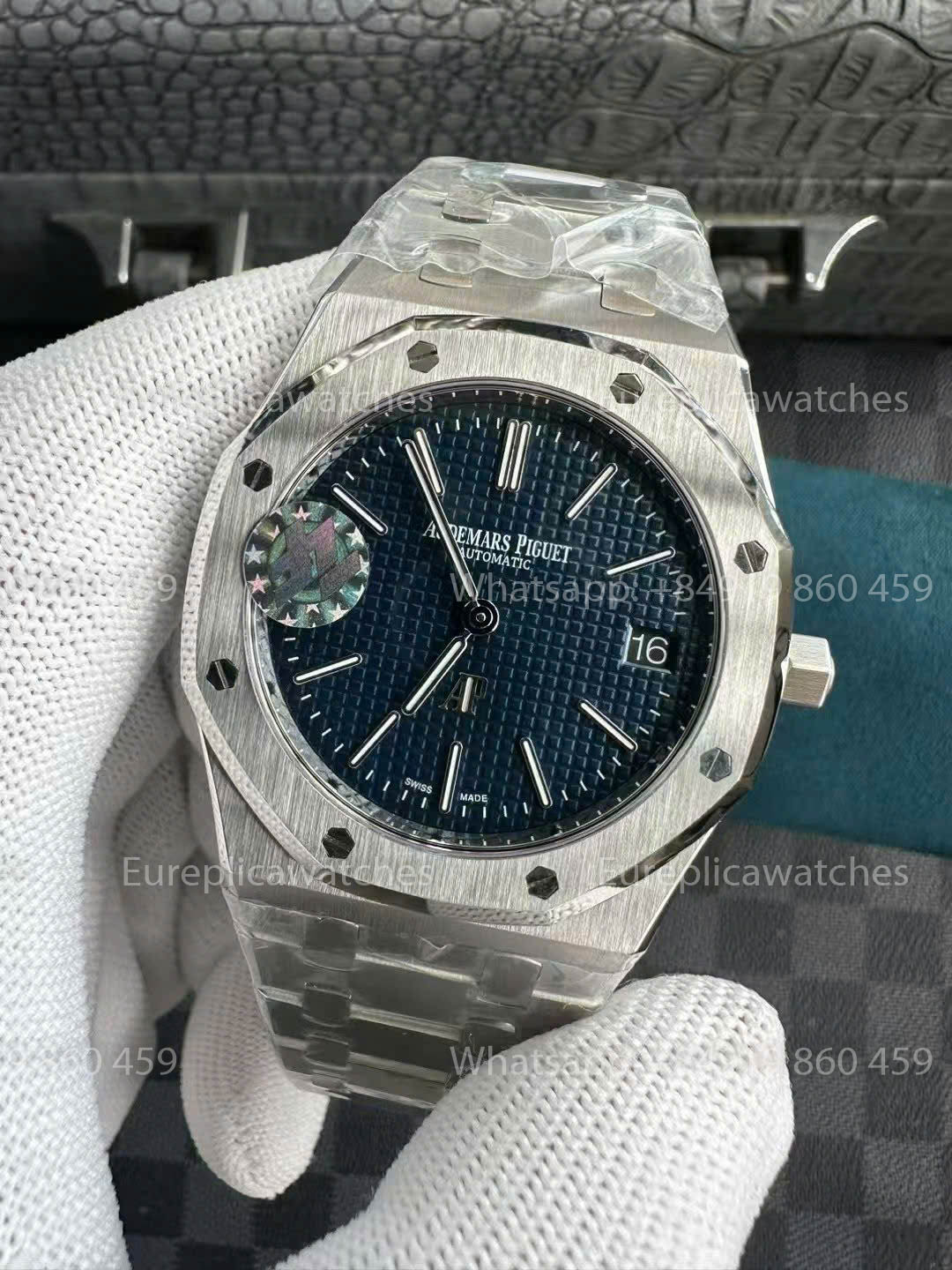 Audemars Piguet Royal Oak 15202IP.OO.1240IP.01 1:1 Best Clone ZF Fabbrica Smoked Blue Dial