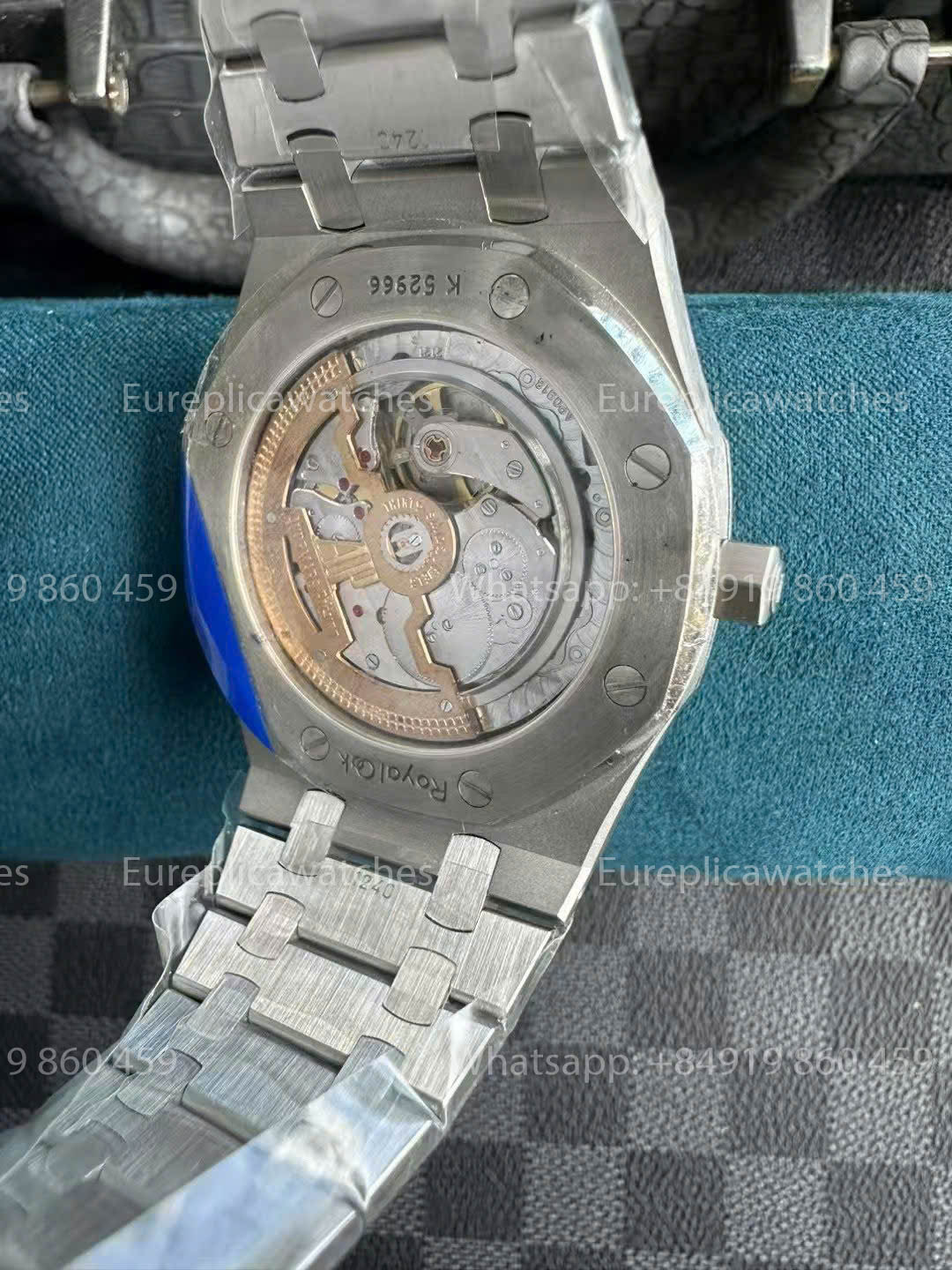 Audemars Piguet Royal Oak 15202IP.OO.1240IP.01 1:1 Best Clone ZF Fabbrica Smoked Blue Dial