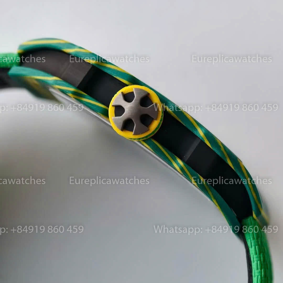 Replica Richard Mille RM67-02 Wayde van Niekerk VAF Factory miglior versione 1:1 carbonio NTPT verde