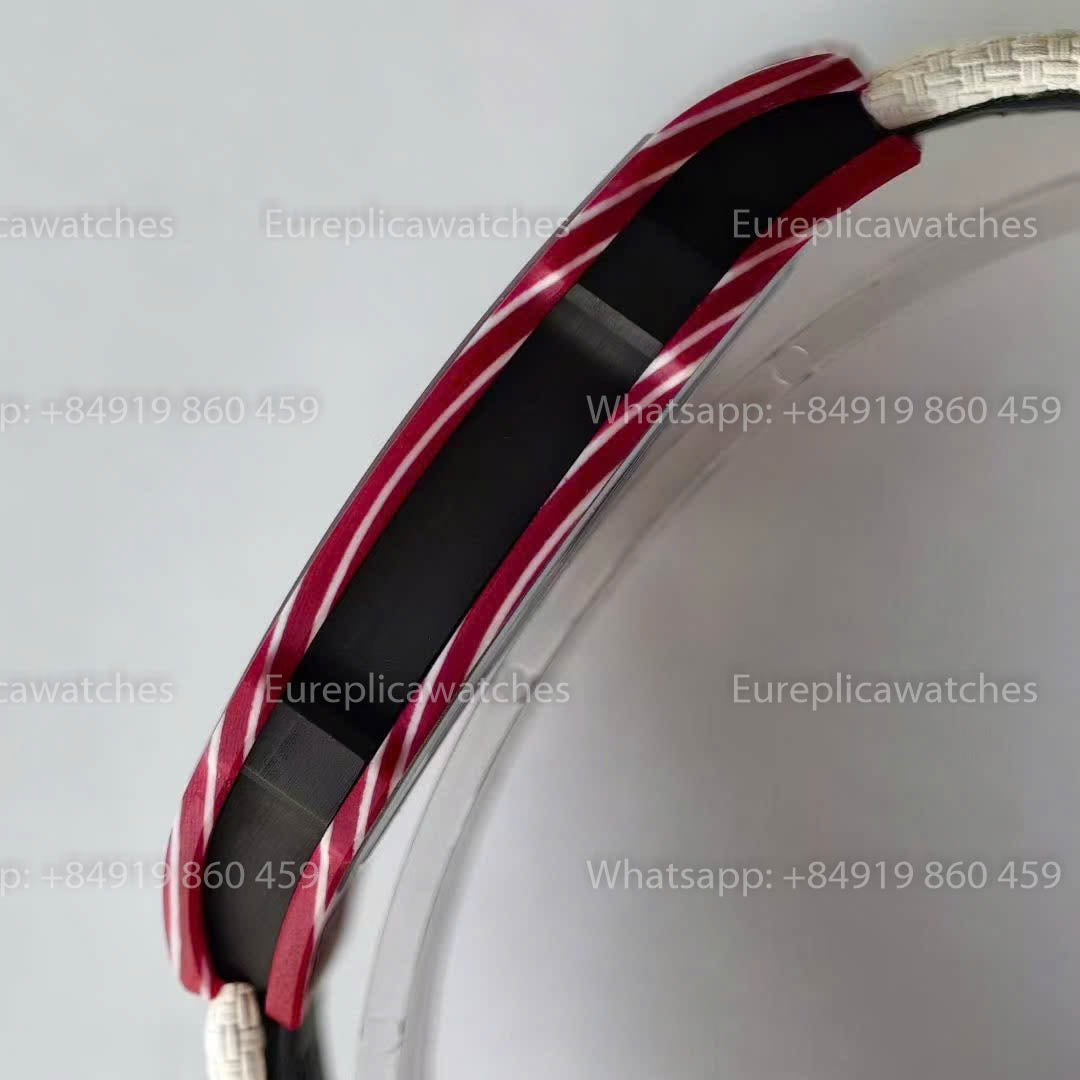 Replica Richard Mille RM67?02 cassa in carbonio rosso VAF Factory miglior versione 1:1 con cinturino bianco